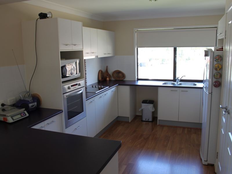 6 Silveraspen Grove, Pottsville NSW 2489