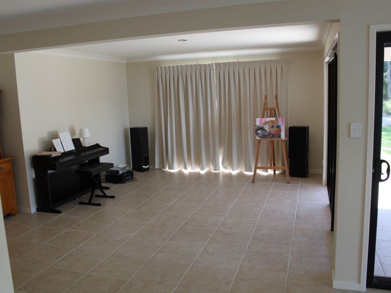 6 Silveraspen Grove, Pottsville NSW 2489