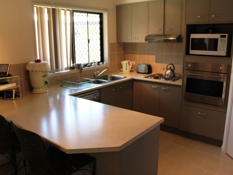 1/6 Sugarglider Drive, Pottsville NSW 2489