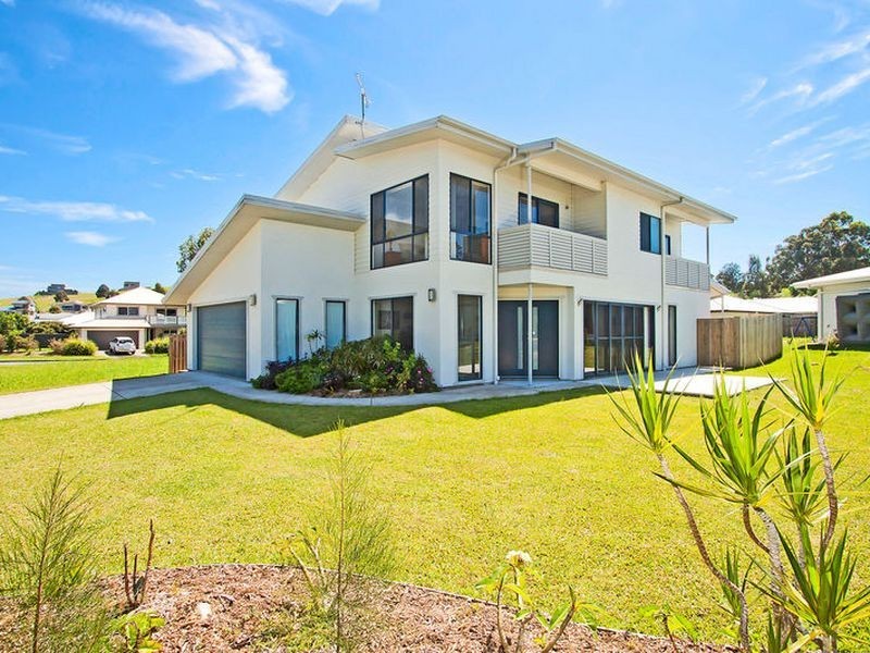 2 Lomandra Avenue, Pottsville NSW 2489