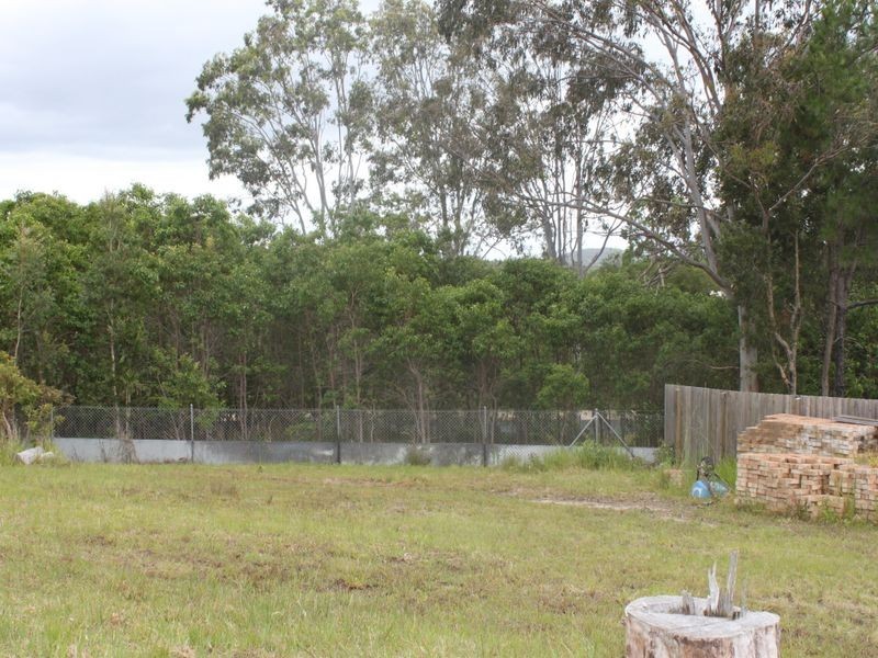 20 Woodfull Crescent, Pottsville NSW 2489