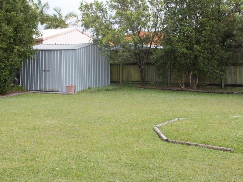 20 McKenzie Avenue, Pottsville NSW 2489