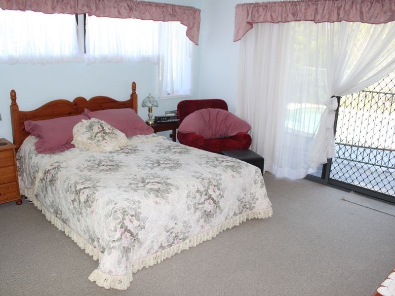 17 McKenzie Avenue, Pottsville NSW 2489