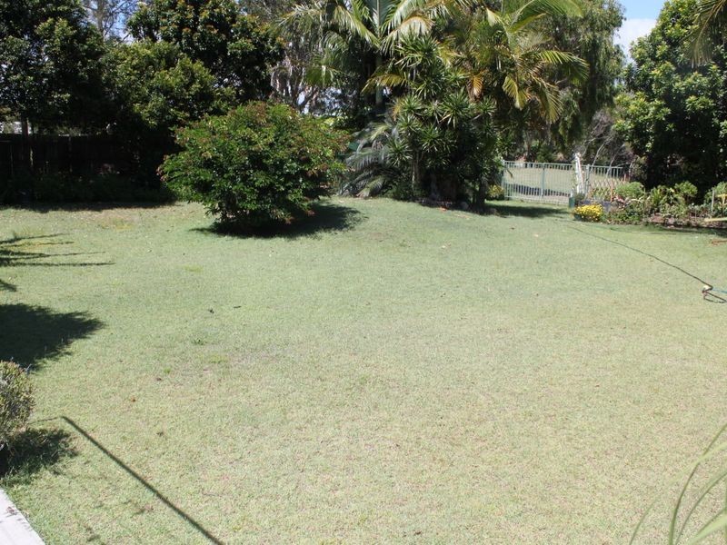 17 McKenzie Avenue, Pottsville NSW 2489