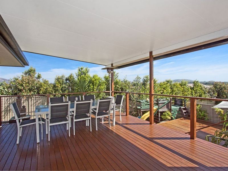 30 Newcastle Drive, Pottsville NSW 2489