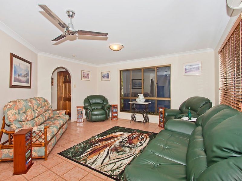 6 Royal Drive, Pottsville NSW 2489