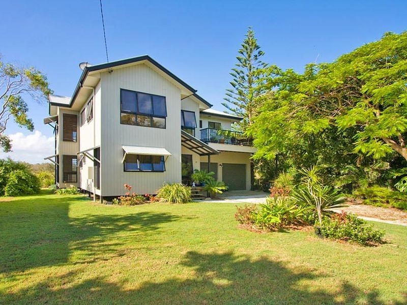 20 Creek Street, Hastings Point NSW 2489