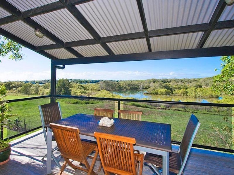 20 Creek Street, Hastings Point NSW 2489