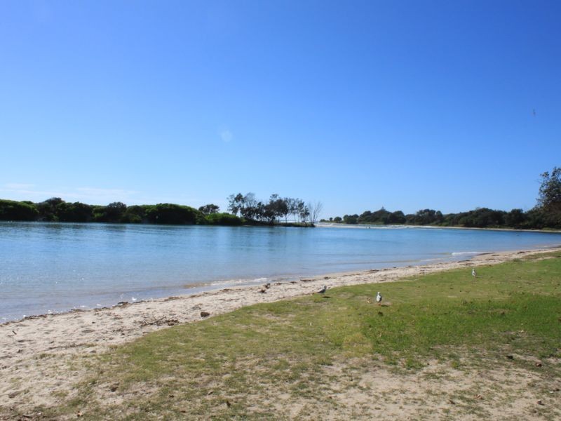 20 Creek Street, Hastings Point NSW 2489