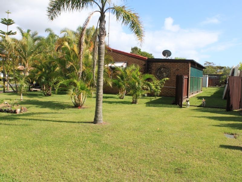 7 Windsor Court, Pottsville NSW 2489