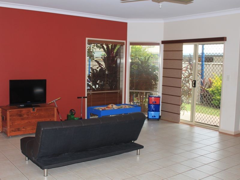 4 Yamba Street, Pottsville NSW 2489