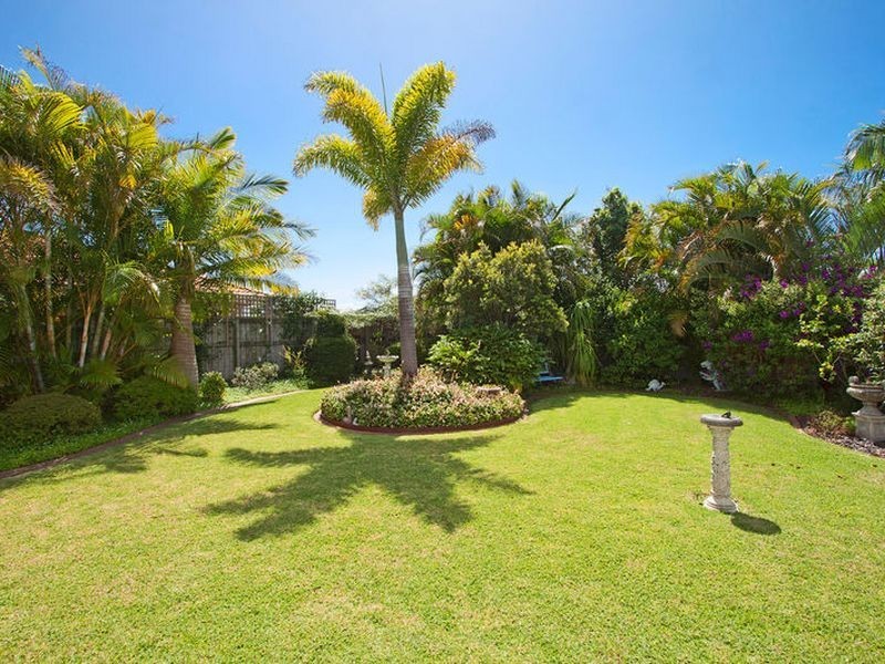 8 Chappel Place, Pottsville NSW 2489