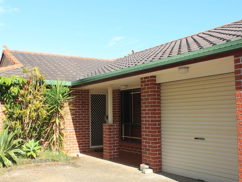 2/6 Edward Avenue, Pottsville NSW 2489