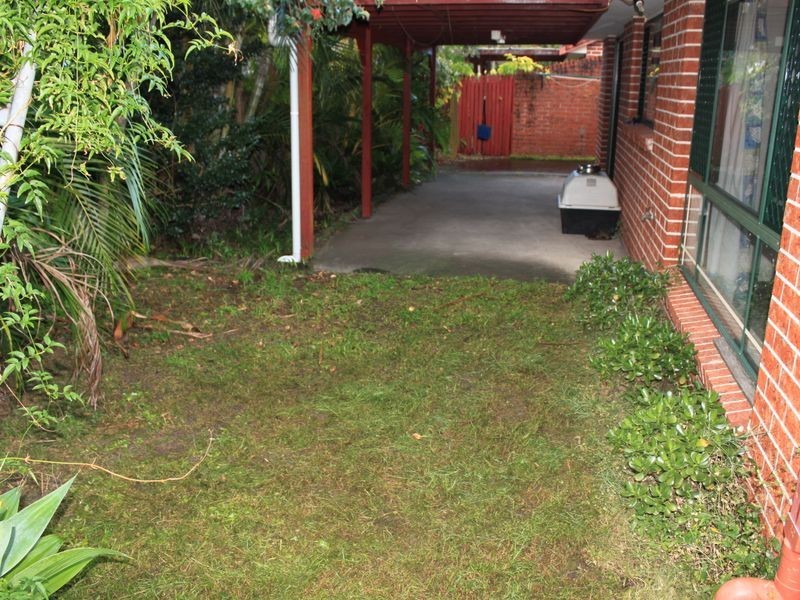 2/6 Edward Avenue, Pottsville NSW 2489