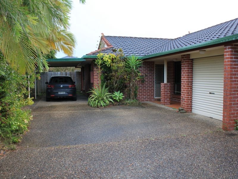 2/6 Edward Avenue, Pottsville NSW 2489