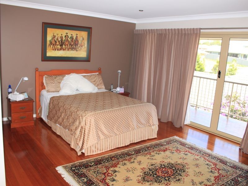 32 Mylestom Circle, Pottsville NSW 2489