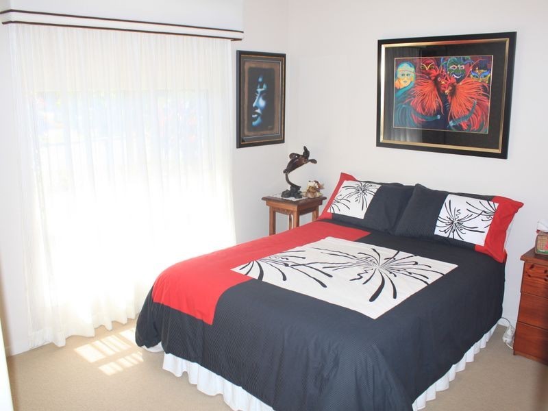 32 Mylestom Circle, Pottsville NSW 2489