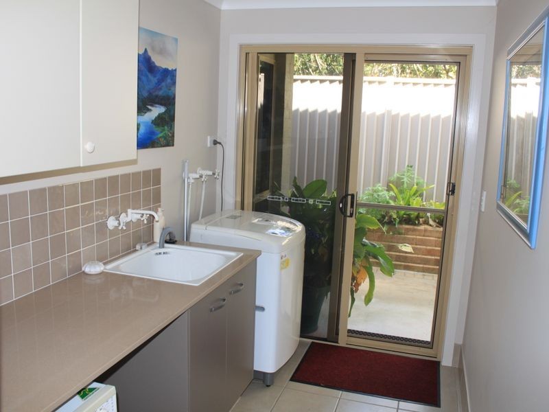 32 Mylestom Circle, Pottsville NSW 2489