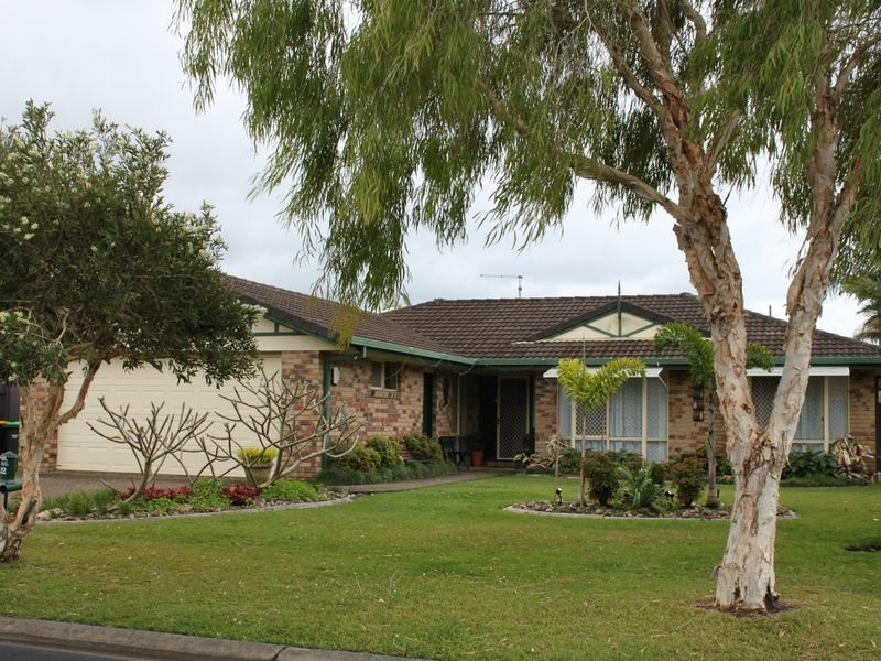 32 McKenzie Avenue, Pottsville NSW 2489