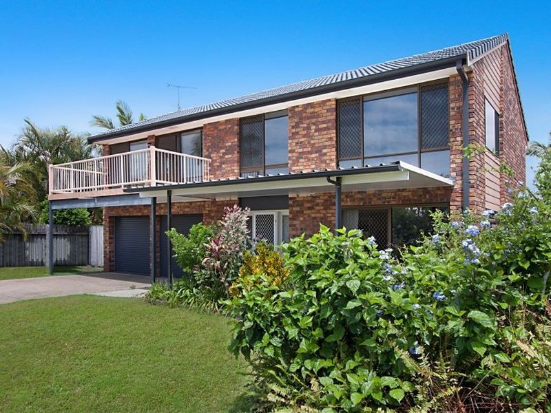 8 Peate Court, Kingscliff NSW 2487