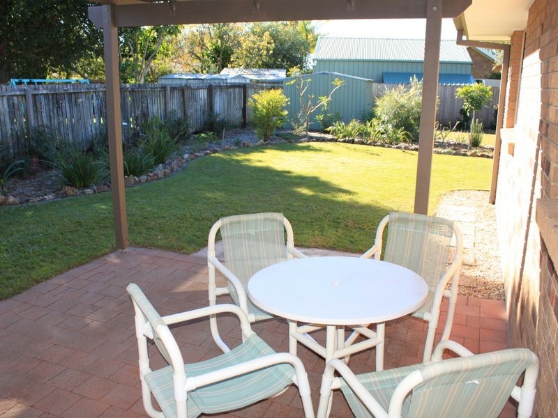 11 Buckingham Drive, Pottsville NSW 2489