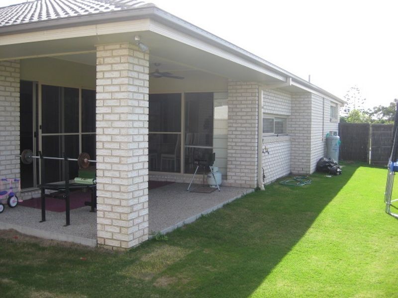 74 Lennox Circuit, Pottsville NSW 2489