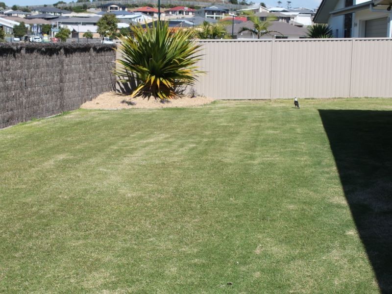 74 Lennox Circuit, Pottsville NSW 2489