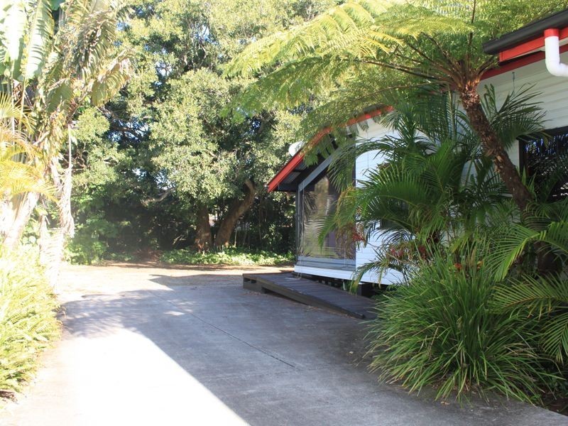 12 Coronation Avenue, Pottsville NSW 2489