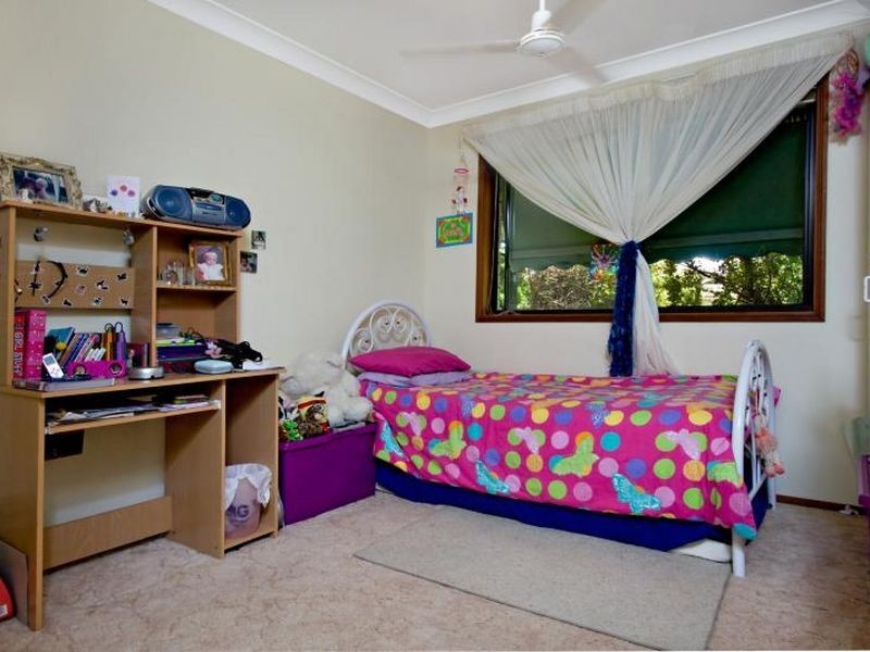 33 McKenzie Avenue, Pottsville NSW 2489