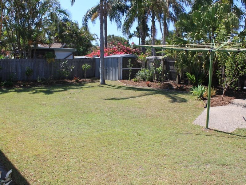 33 McKenzie Avenue, Pottsville NSW 2489