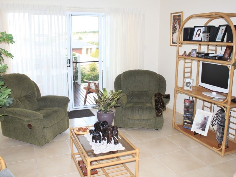 2/40 Lennox Circuit, Pottsville NSW 2489