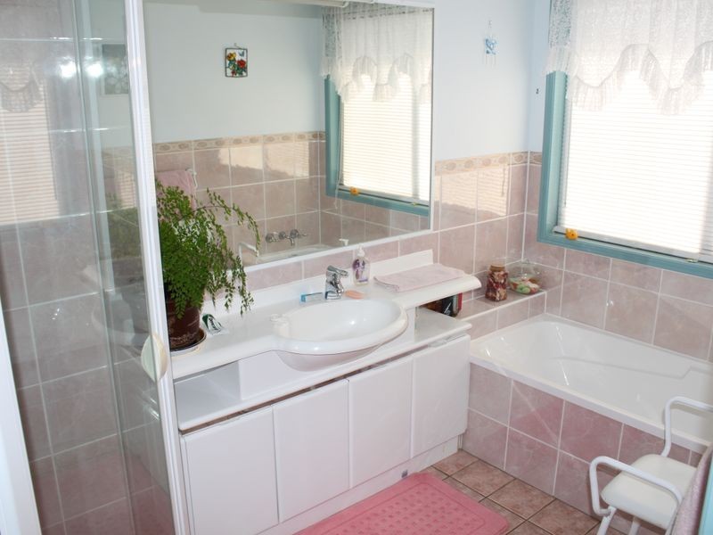 17 McKenzie Avenue, Pottsville NSW 2489