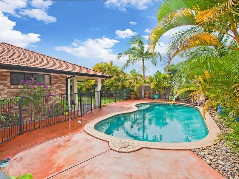 7 Kippax Place, Pottsville NSW 2489