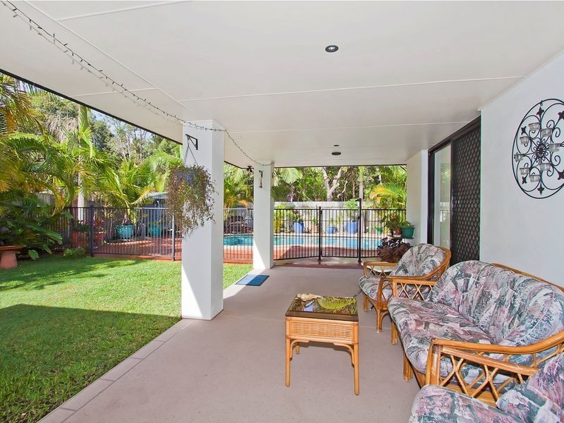 7 Kippax Place, Pottsville NSW 2489