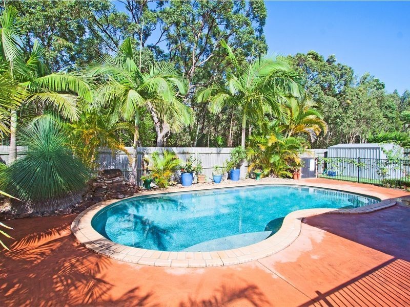 7 Kippax Place, Pottsville NSW 2489