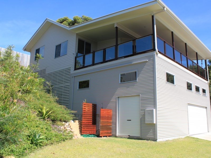 3 Silveraspen Grove, Pottsville NSW 2489