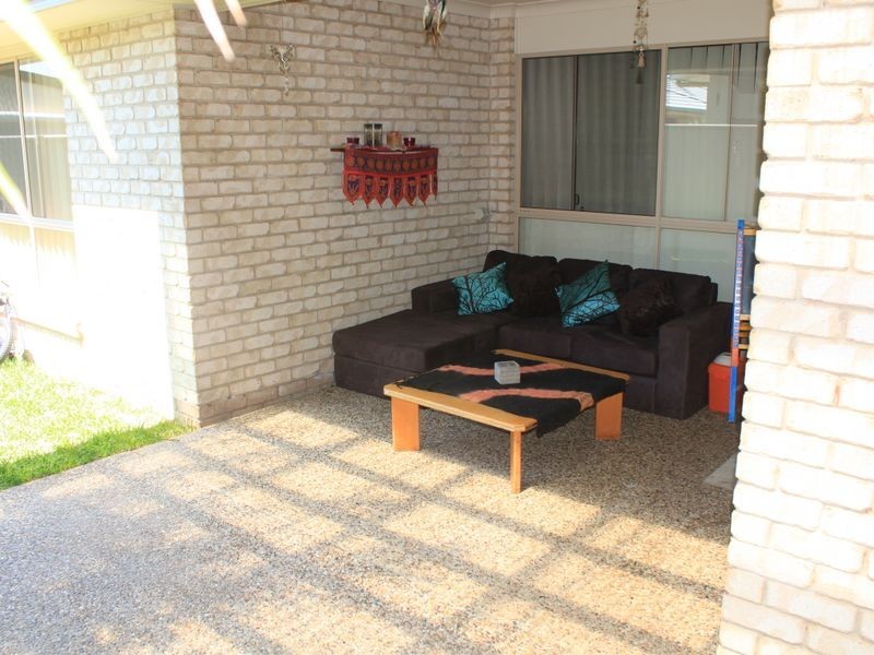 2/5 Tathra Street, Pottsville NSW 2489