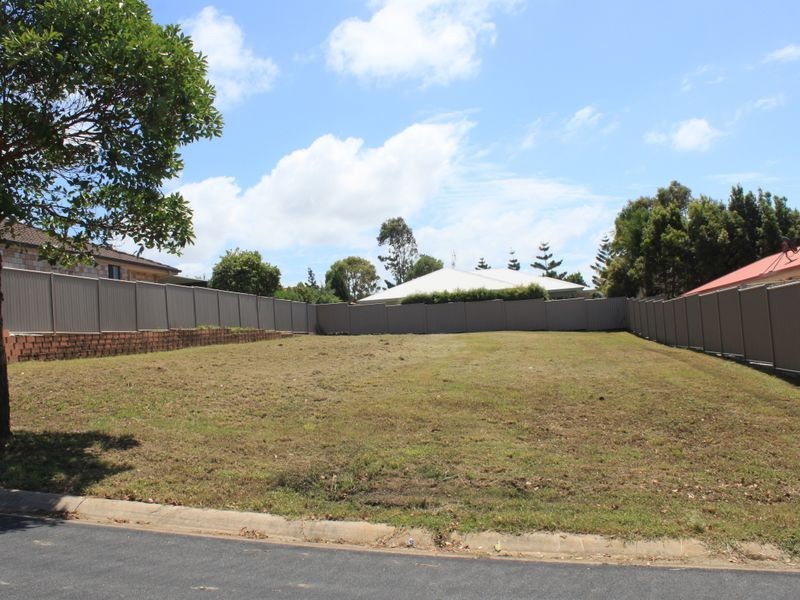 4 Nowra Street, Pottsville NSW 2489