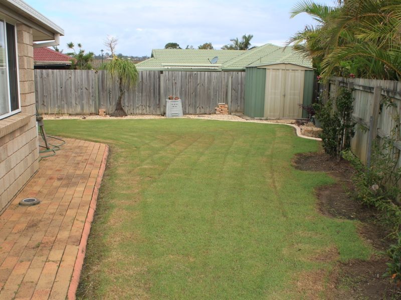 12 Merion Court, Banora Point NSW 2486