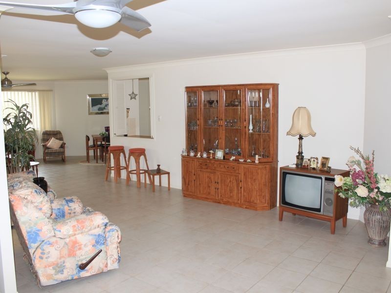 12 Merion Court, Banora Point NSW 2486