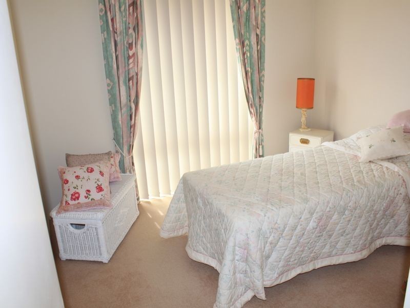 12 Merion Court, Banora Point NSW 2486