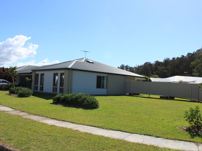 4 Grey Gum Street, Pottsville NSW 2489