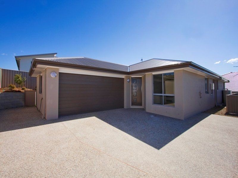 2/9 Narooma Street, Pottsville NSW 2489