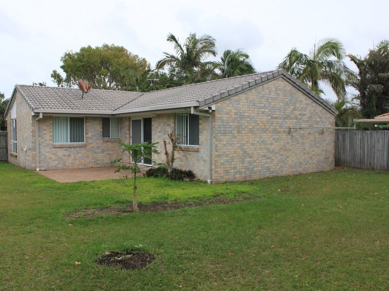 2 McKenzie Avenue, Pottsville NSW 2489