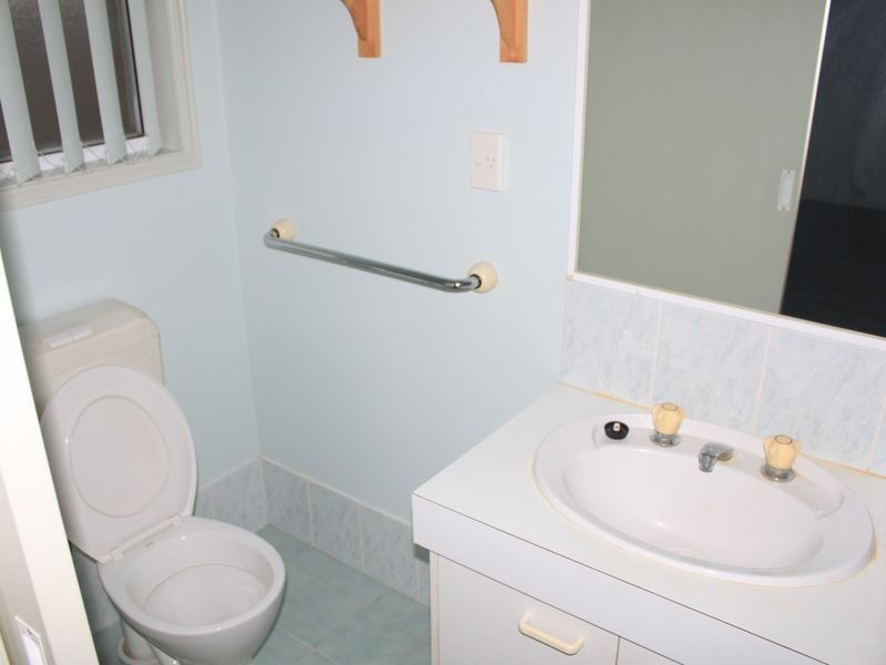 2 McKenzie Avenue, Pottsville NSW 2489