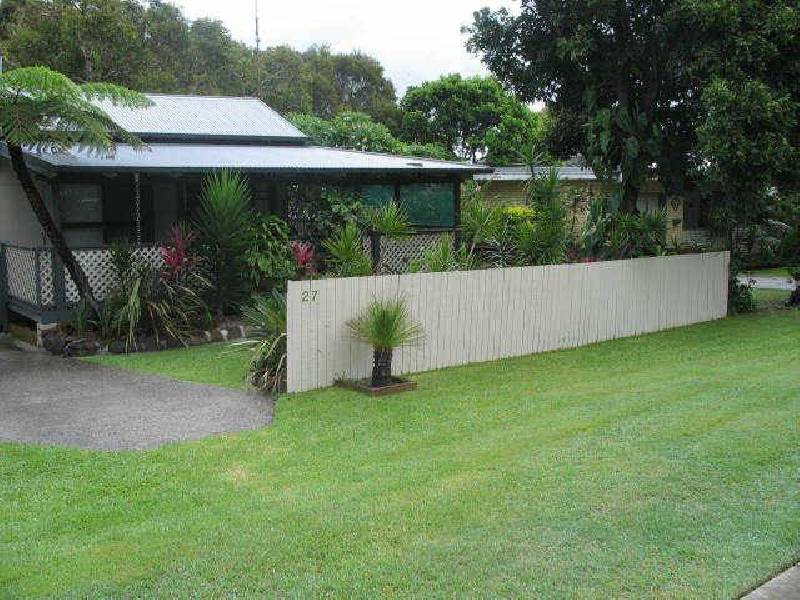 27 Queen Street, Fingal Head NSW 2487