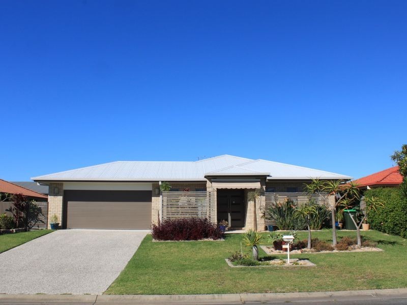 25 Taylor Drive, Pottsville NSW 2489