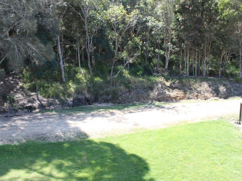 6 Silveraspen Grove, Pottsville NSW 2489