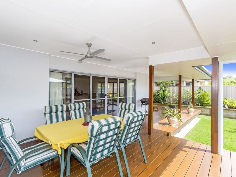 81 Lennox Circuit, Pottsville NSW 2489