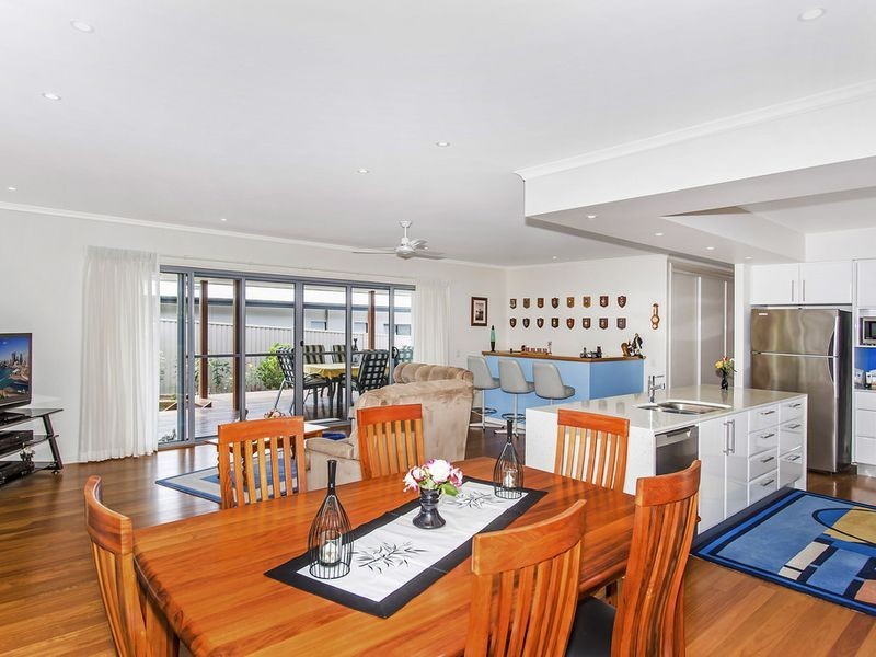 81 Lennox Circuit, Pottsville NSW 2489